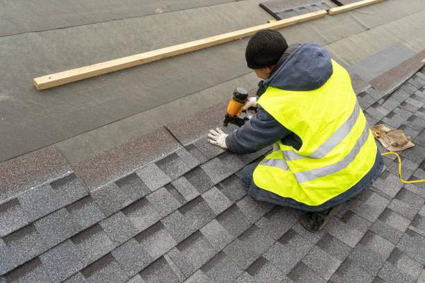 Best Local Roofing Companies  in Lauderdale Lakes, WI